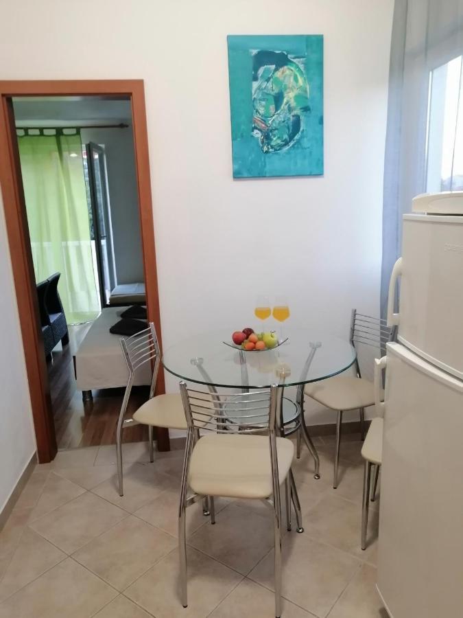 Apartmani Tina Ražanj Exterior foto